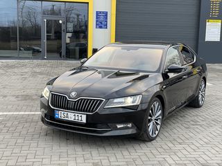 Skoda Superb foto 5