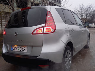 Renault Scenic foto 5