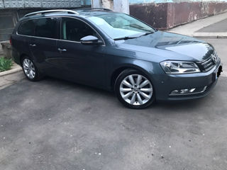 Volkswagen Passat foto 4