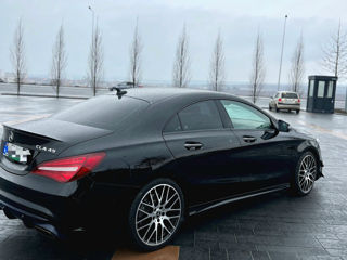 Mercedes CLA foto 4