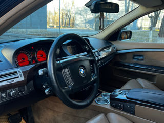 BMW 7 Series foto 9