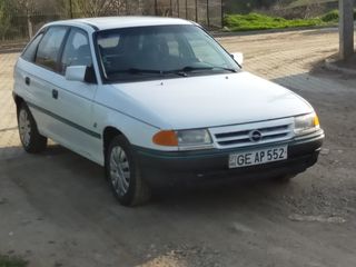 Opel Astra foto 3