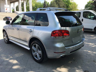 Volkswagen Touareg foto 3