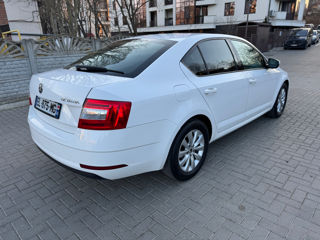 Skoda Octavia foto 6