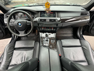 BMW 5 Series foto 10