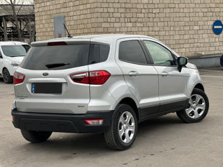 Ford EcoSport foto 3