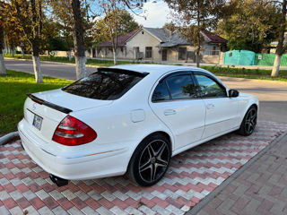 Mercedes E-Class foto 13