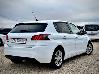 Peugeot 308 foto 4