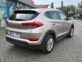 Hyundai Tucson foto 1