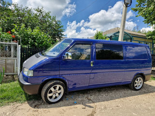 Volkswagen Transporter foto 3