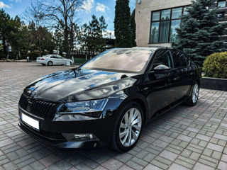 Skoda Superb foto 6