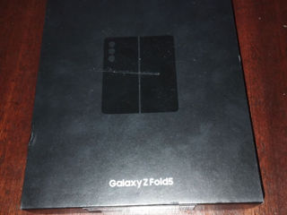 Продам Galaxy Z Fold5 новый!!!