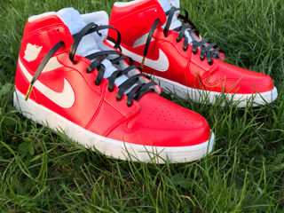 Nike Air Jordan 1 Mid foto 6