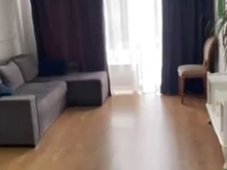 2-комн. кв., 70 м², 4/6 эт.