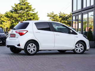 Toyota Yaris foto 2