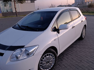 Toyota Auris foto 2