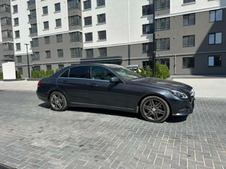 Mercedes E-Class foto 10