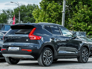 Volvo XC40 foto 2