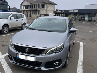 Peugeot 308 foto 2