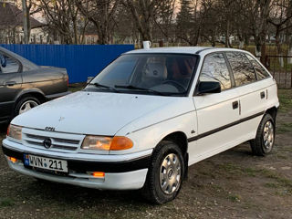 Opel Astra foto 3