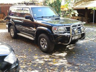 Nissan Patrol foto 10