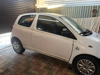 Toyota Yaris, 2005 г.