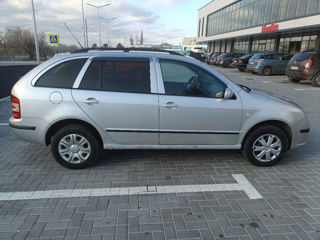 Skoda Fabia foto 4