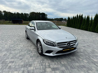 Mercedes C-Class foto 4