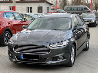 Ford Mondeo foto 1