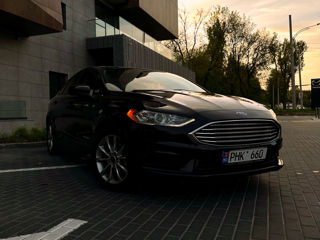 Ford Fusion foto 2