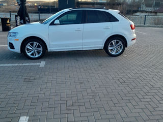 Audi Q3 foto 2