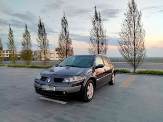 Renault Megane foto 3