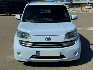 Daihatsu Materia foto 2