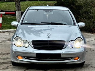 Mercedes C-Class