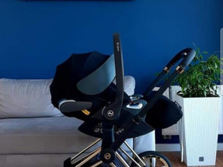 Cybex Cloud Z I-size с раскладывающимся механизмом и боковой защитой, на коляску Cybex, Stokke и др.