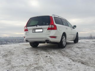 Volvo XC70 foto 1