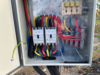 Servicii de executare a lucrărilor de montaj rețele electrice și utilaje foto 4