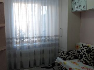 Apartament cu 2 odai 60 m.p,euroreparatie, mobilat,cu tehnica in centru or.Ialoveni. Pret:39000 euro foto 7