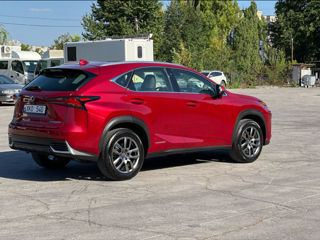 Lexus NX Series foto 2