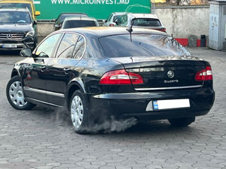 Skoda Superb foto 5