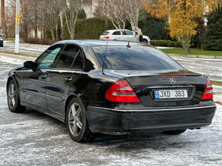 Mercedes E-Class foto 5