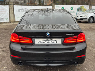 BMW 5 Series foto 7