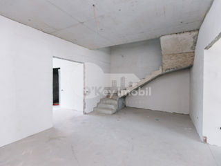 Duplex în 3 nivele, 180 mp + teren 3 ari, versiune albă, Stăuceni 138000 € foto 7