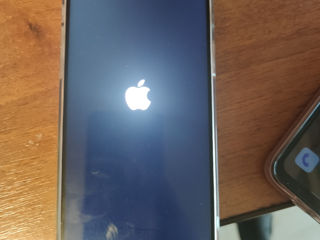 Apple iPhone 15 Pro Max 512g  Срочно 3000 лей foto 6