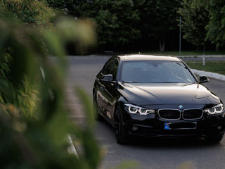 BMW 3 Series foto 3