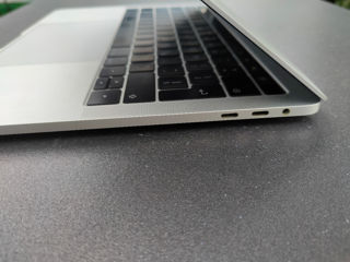 Macbook Pro 13 inch TouchBar 256gb White 2017 foto 7