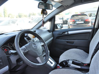 Opel Zafira foto 8