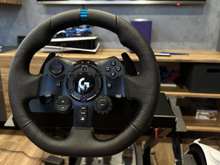 Logitech G923