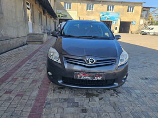 Toyota Auris foto 2