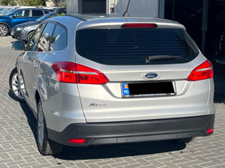 Ford Focus foto 4